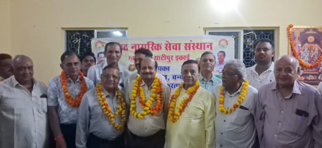 सुन्दर काण्ड पाठ के भक्ति पूर्ण बाताबरण में ग्वालियर ग्रेटर के चुनाव में विजयी टीम का हुआ भव्य सम्मान